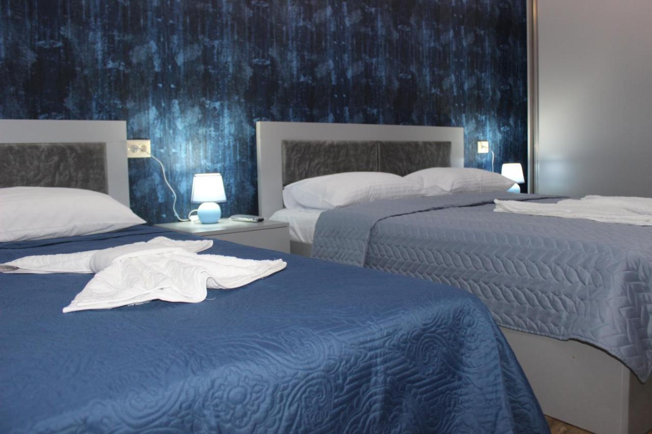 Hotel Tarasa Koutaïssi Extérieur photo