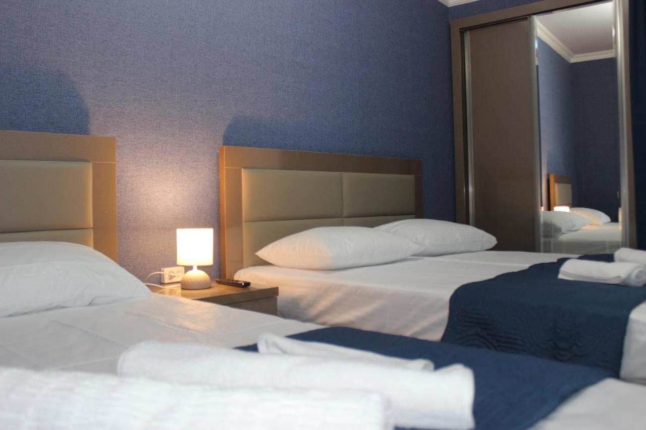 Hotel Tarasa Koutaïssi Extérieur photo